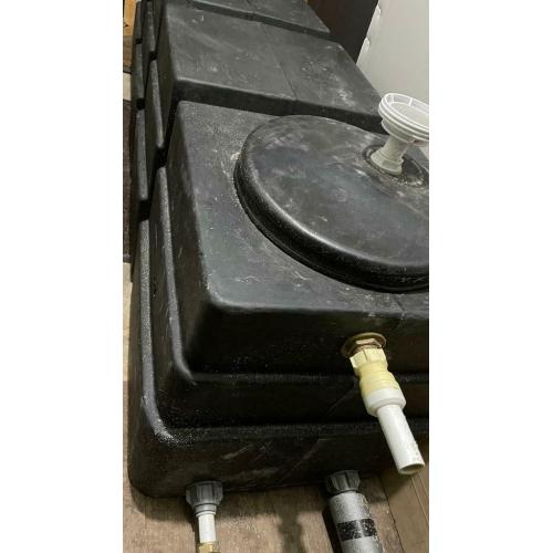 Atlas 50 gallon (200 litres) tank + header