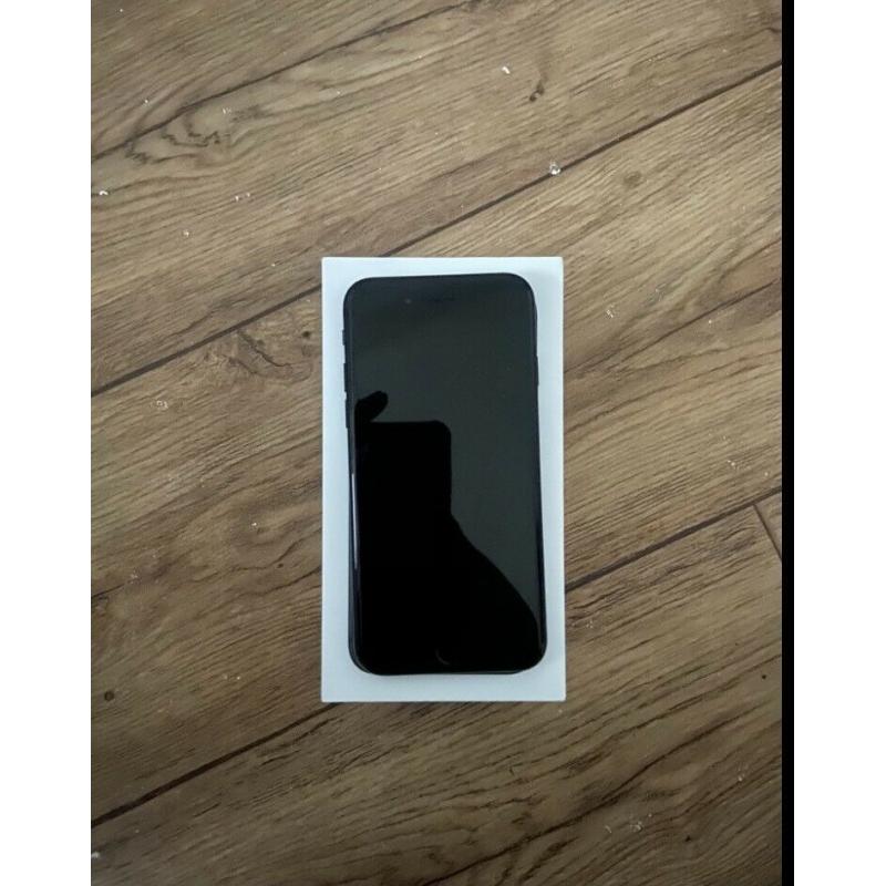 iPhone SE (2020)