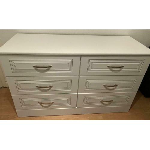 Chest of draws
