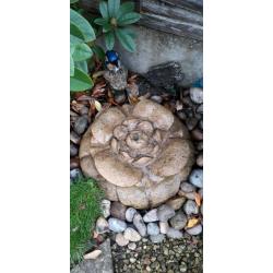 LOTUS FLOWER FOUNTAIN/RESERVOIR & PUMP