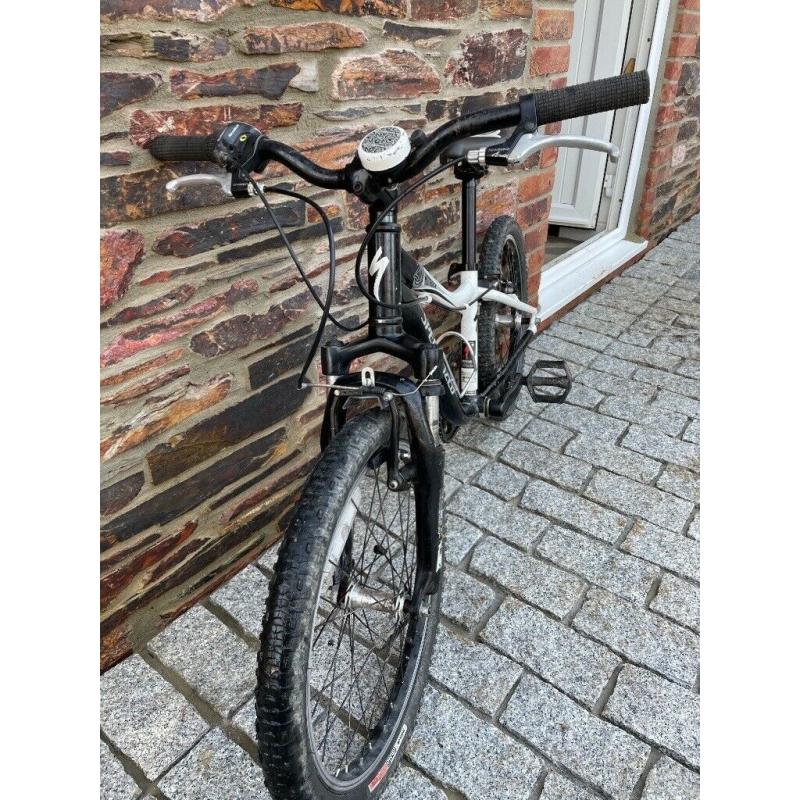 Specialized kids hotrock 20? Bike