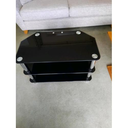 CORNER TV STAND