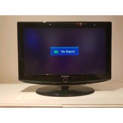 Samsung LE26R87BD - 26" LCD TV with Remote