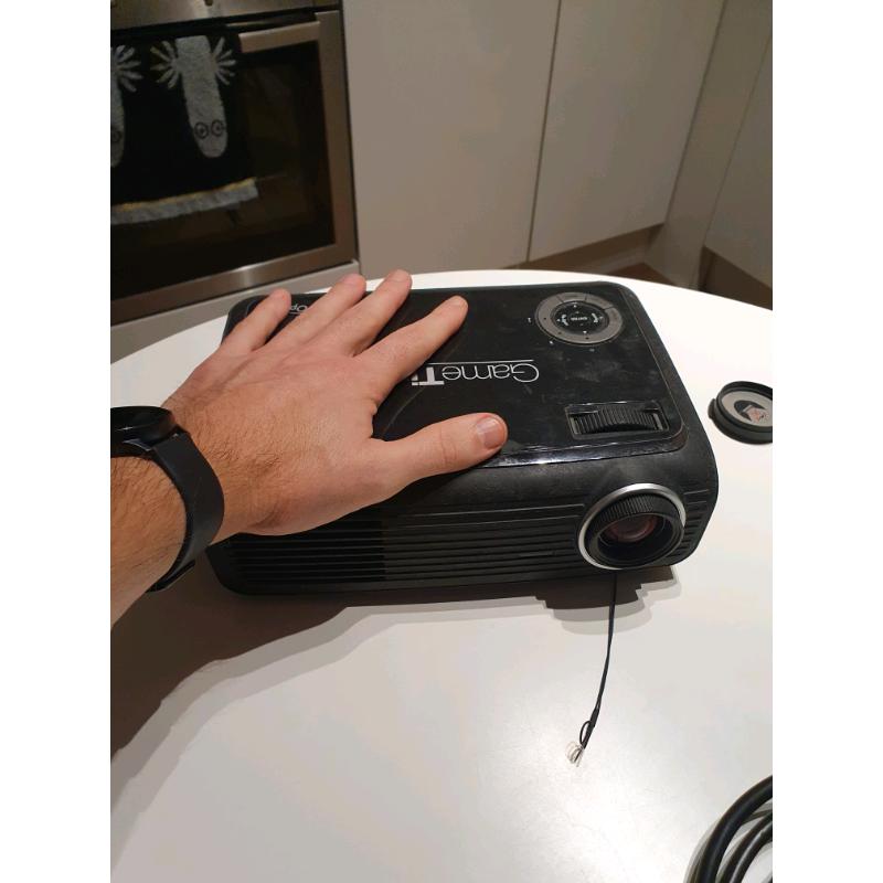 Optoma gt 7000 projector