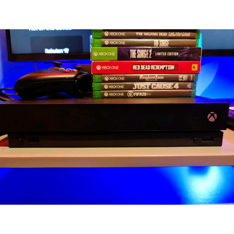 X box one X 1 tb