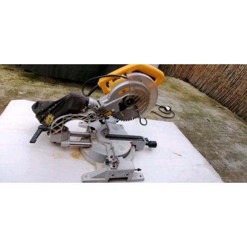 SOLD **** Sliding Compound Mite Saw JCB
