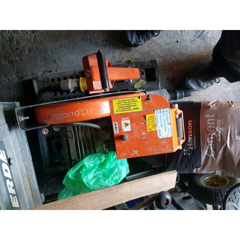 Norton clipper saw