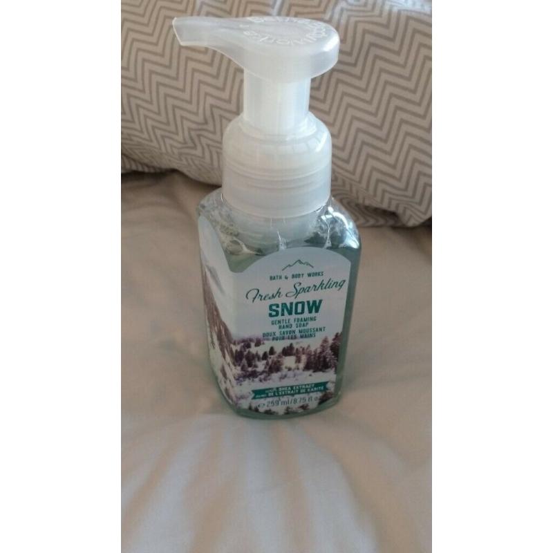 Bath and Body Works foaming hand wash