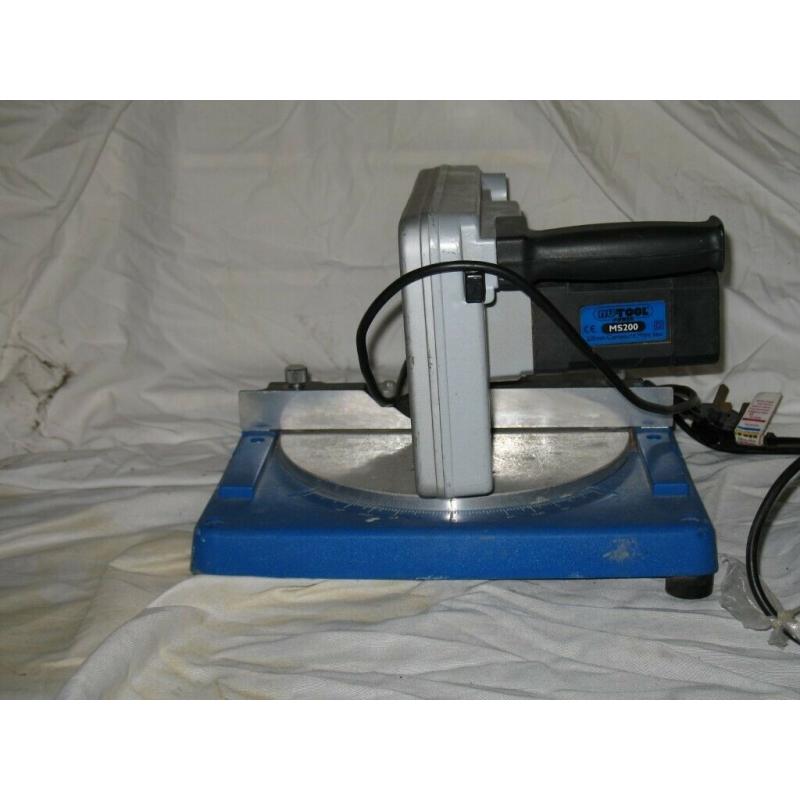 Nutool compound mitre saw