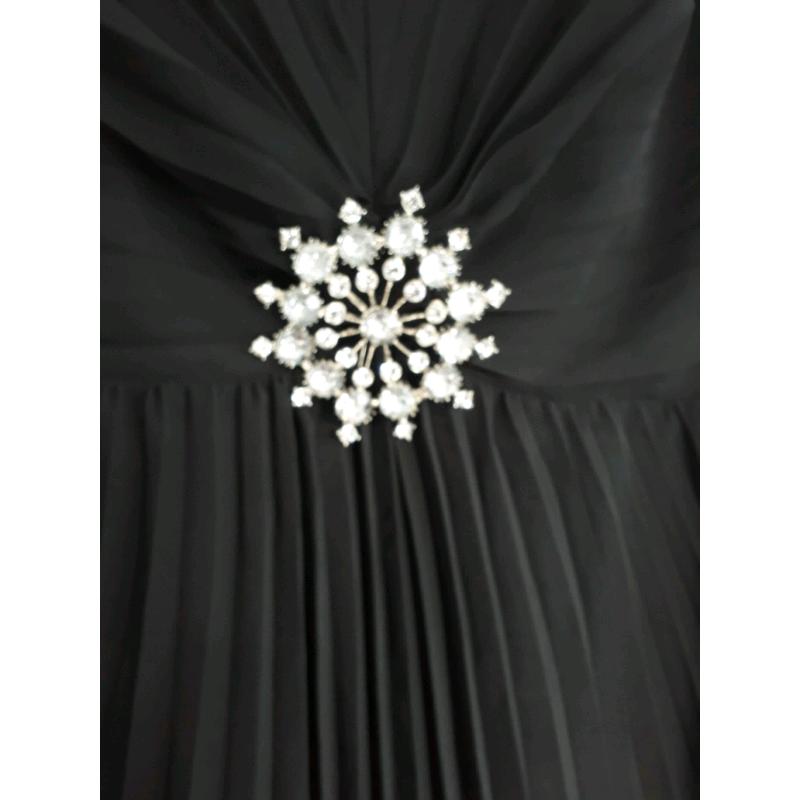 Wedding/Cruise/Races/Occasion Outfit size 20
