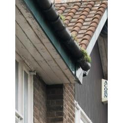 Gutter clearance