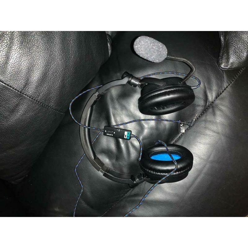 C6 100 Gaming headphones