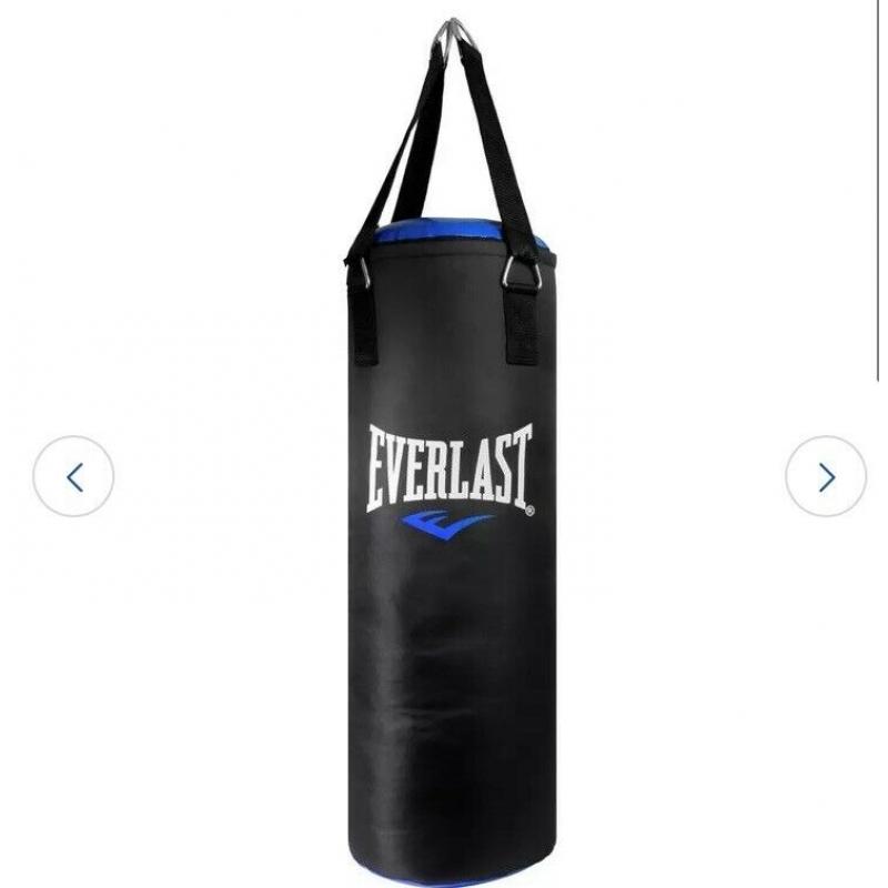 Punch bag and frame set