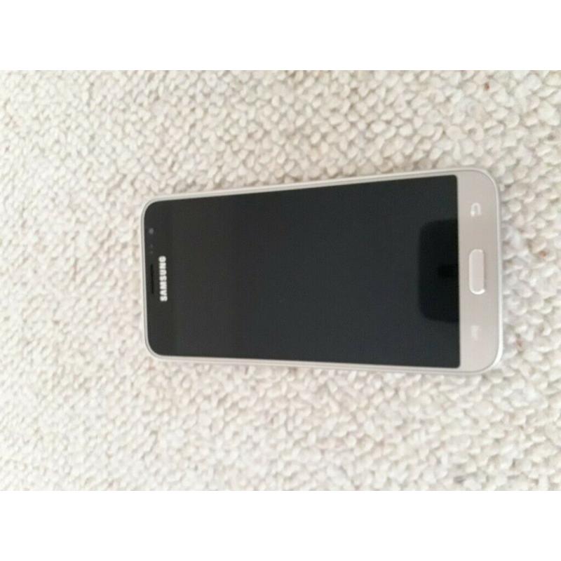 SAMSUNG J3 2016 8GB EXCELLENT CONDITION