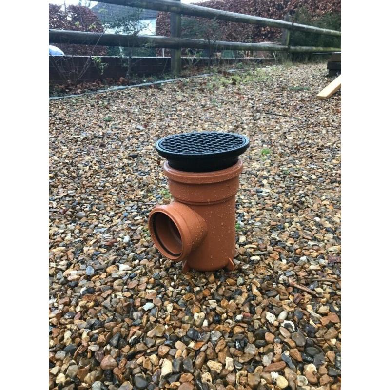 2 x Bottle Gulleys
