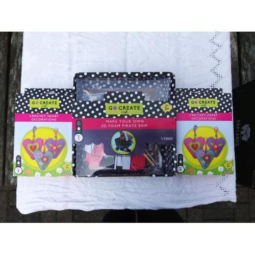Craft Kits ?1.50 Each