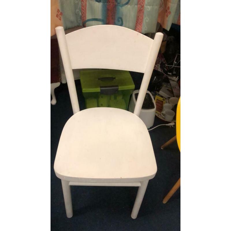 Visitor chair