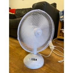 Oypla Electrical 12" 3 Speed Oscillating Electric Desk Home Office Fan