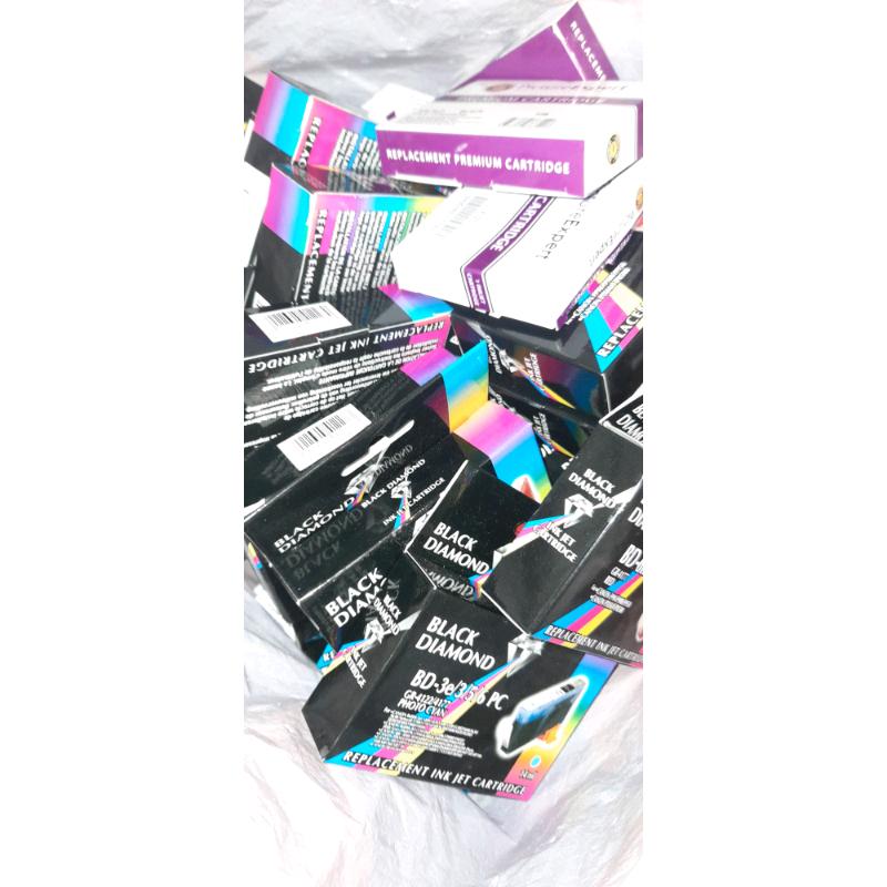 60 new sealed inkjet Cartridges in all colours for canon and hp