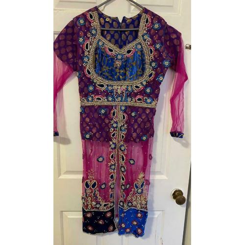 Dress /lenghaa size 38.