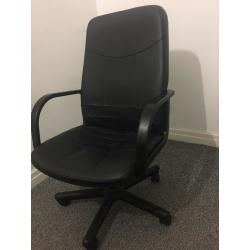 Two chairs for just ?25