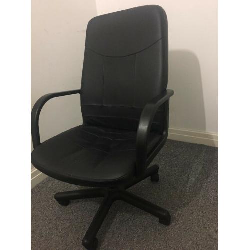 Two chairs for just ?25