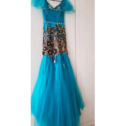 Turquoise stunning gown for sale, size 8