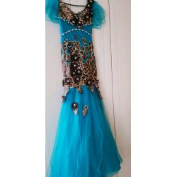 Turquoise stunning gown for sale, size 8