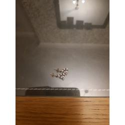 Gold earrings