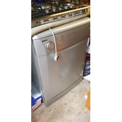 Beko dishwasher in silver