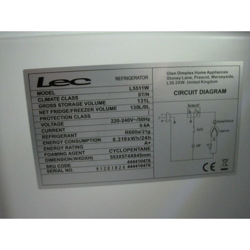 LEC MODEL L5511W UNDER COUNTER LARDER FRIDGE A+ RATING ONLY USED FOR A WEEK