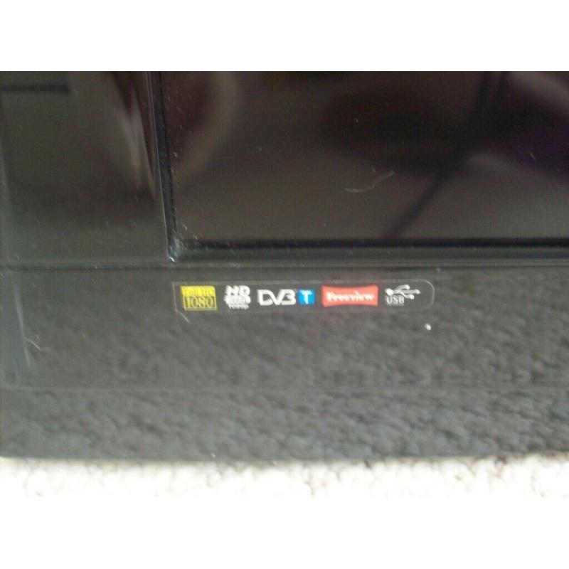 technika 46 inch lcd tv please read.