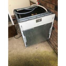 Integrated dishwasher
