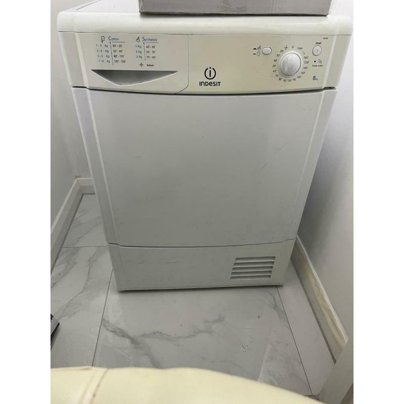 Indesit dryer 8 kg