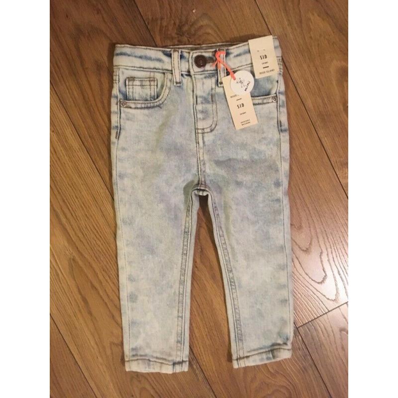BRAND NEW 12-18 MONTHS BABY BOYS BUNDLE: 2 X JEANS (RIVER ISLAND & NEXT) & 1 X SWEATSHIRT FROM M&S