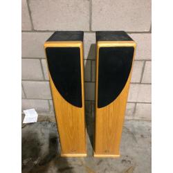 Castle Harlech Hi Fi Speakers