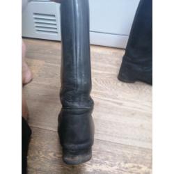 Long leather riding boots