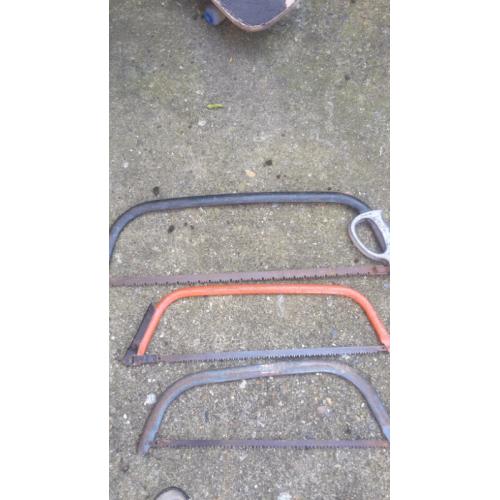 4 Bow saws