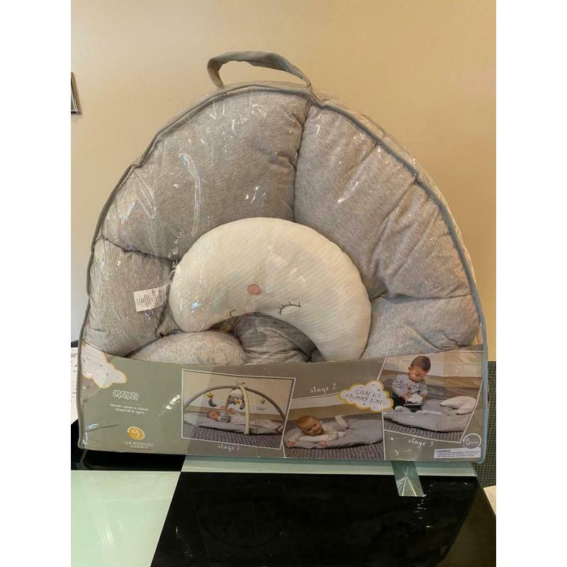 Mamas & Papas - Playmat and Gym