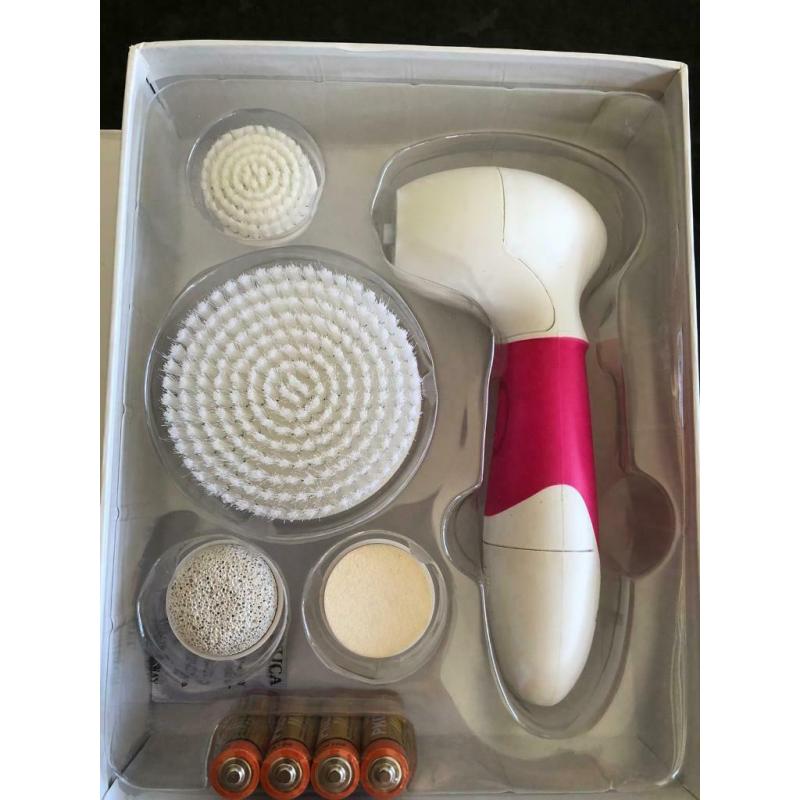 NEW Dermabrush Advanced Cleaning System