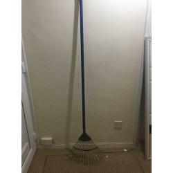 Garden rake