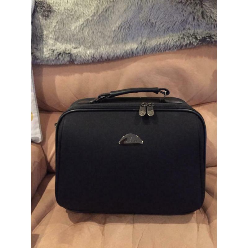 Vanity case