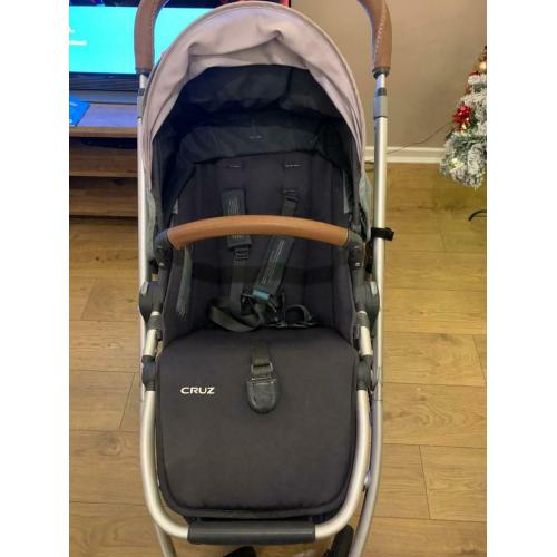 Uppababy Cruz Push chair