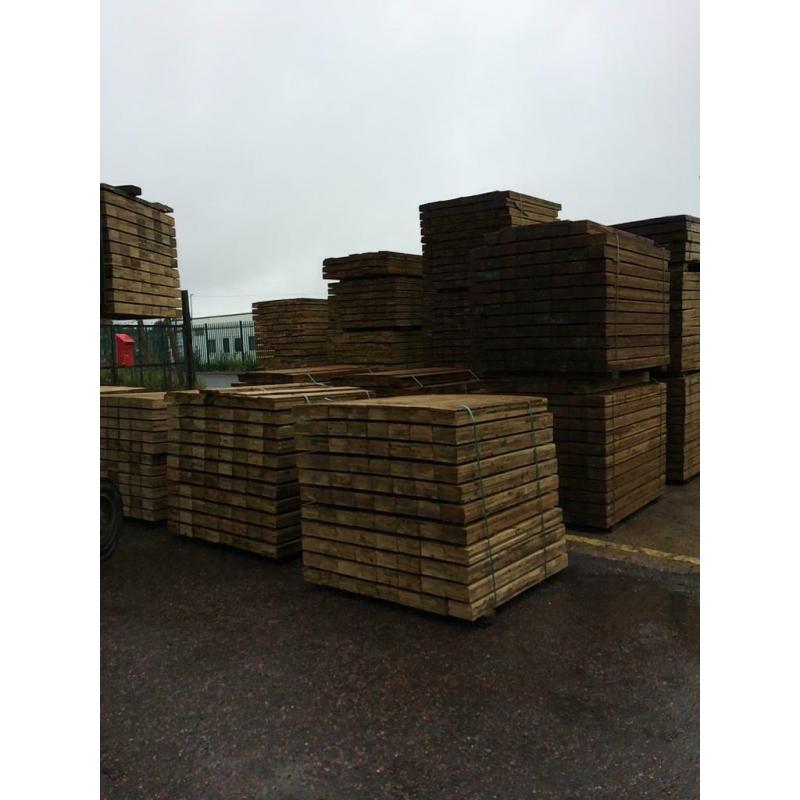 New timber fence boards 6 ft , pack of 5