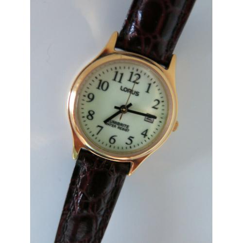 Lorus Lumibrite Ladies Gold Tone Watch VGC... including a new battery