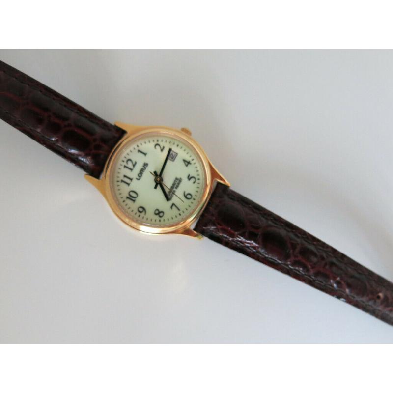 Lorus Lumibrite Ladies Gold Tone Watch VGC... including a new battery
