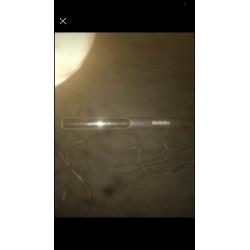BABYLISS HAIR STRAIGHTENER