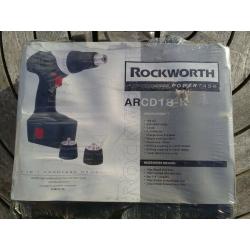 Christmas Bargain! 18v multi chuck drill/driver kit new in carry case