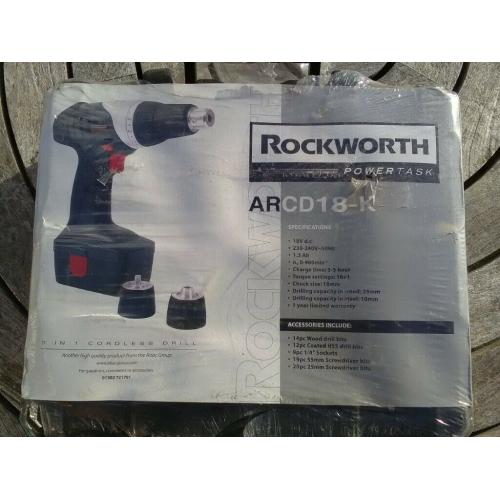 Christmas Bargain! 18v multi chuck drill/driver kit new in carry case