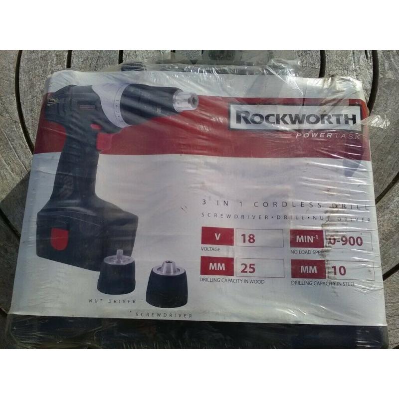 Christmas Bargain! 18v multi chuck drill/driver kit new in carry case